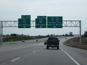 I-35 south at I-80/235 - Ankeny, IA
