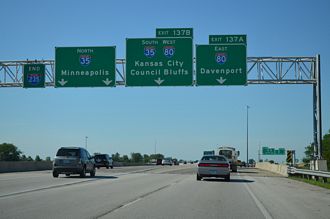 I-235 east at I-35/80 - Des Moines, IA