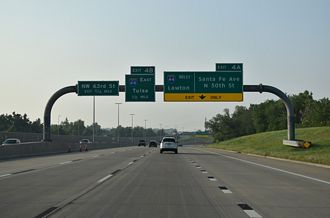 I-235/US 77 north at I-44/SH 66 - Oklahoma City, OK