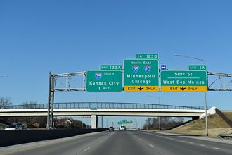 I-235 west at I-35/80 - West Des Moines, IA