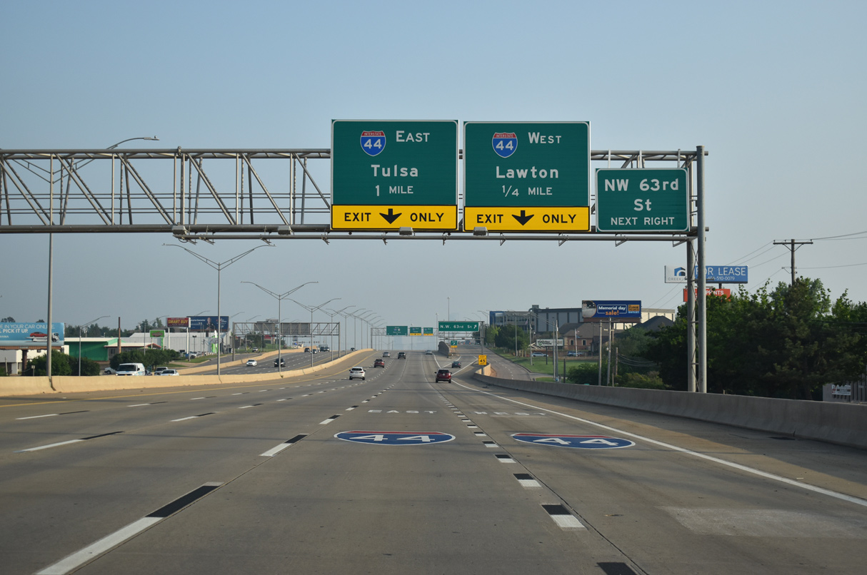 US 77 south at I-44/235 - Oklahoma City, OK