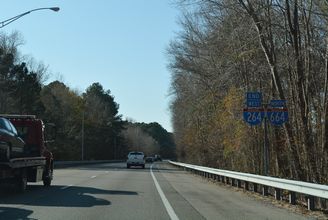I-264 west at I-64/664 - Bowers Hill, VA