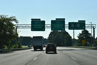 I-664 south at I-64/264 - Bowers Hill, VA