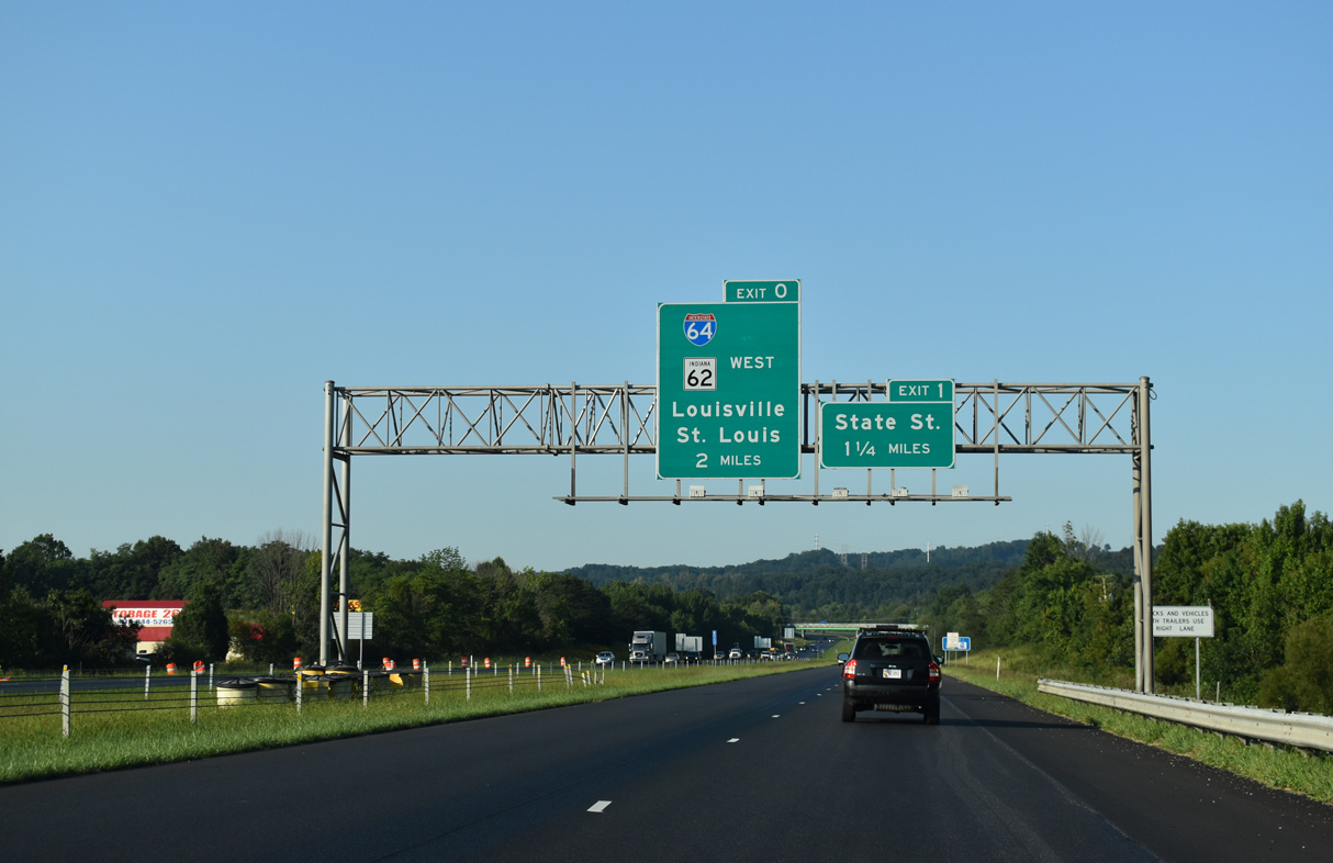 I-265/SR 62 west at I-64/US 150 - New Albany, IN