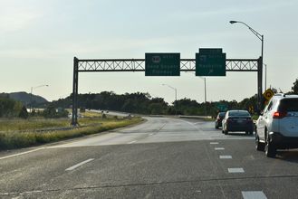 I-265/KY 841 west at I-65 - Louisville