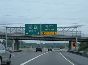 I-271 north at I-90 - Willoughby Hills, OH