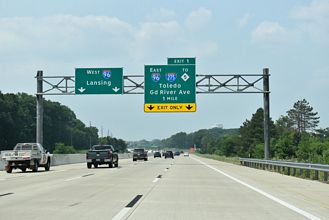 I-696 west at I-96/696 and M-5 in Farmington Hills, MI