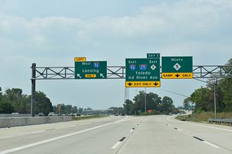 Traffic partitions on I-696 west for I-96 and I-275 south