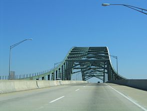 PA Turnpike east at Delaware River Turnpike Toll Bridge