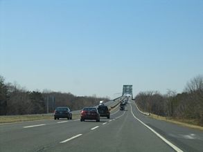 Pearl Harbor Memorial Tpk Ext west at Delaware River Turnpike Toll Br