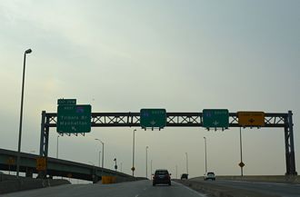 I-678 north at I-278/95 in the Bronx, New York