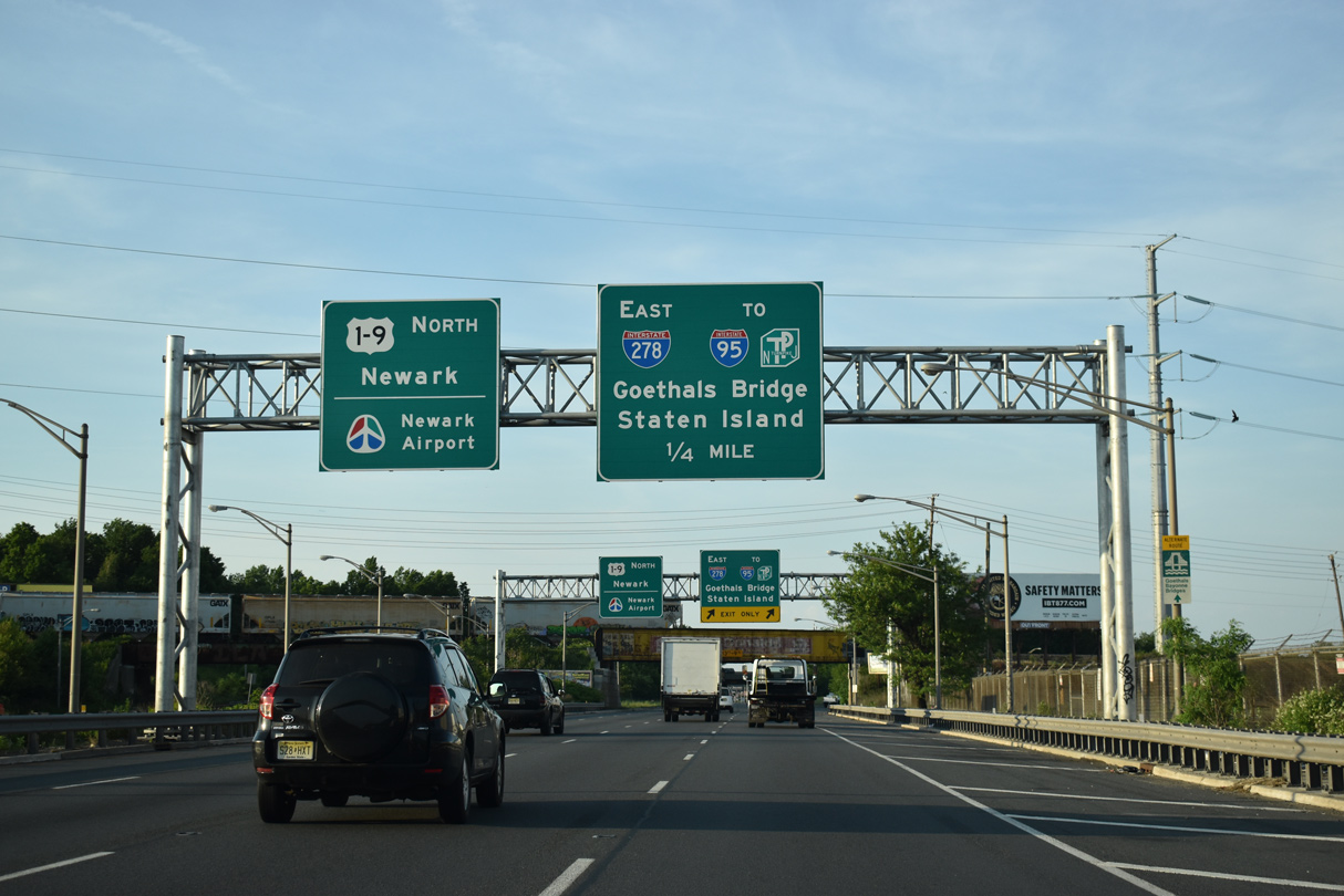 US 1/9 north at I-278 - Linden, NJ