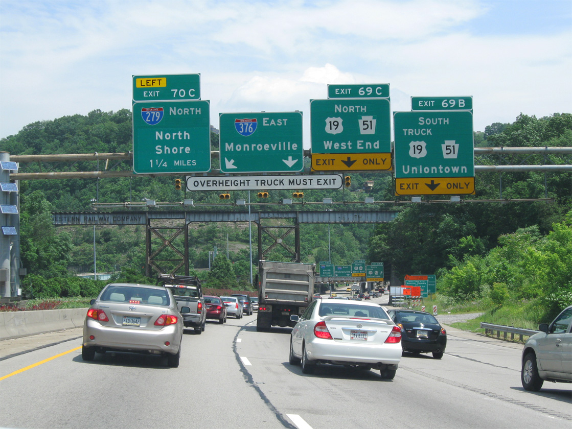 I-376/US 22-30 east at I-279 - Pittsburgh, PA