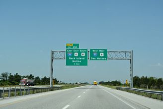 I-80/US 61 west at I-280/US 6 - Davenport, IA