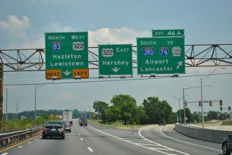 I-83 north at I-283/US 322 - Oakleigh, PA