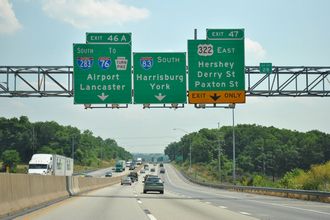 I-83/U.S. 322 South at Interstate 283 by Swatara, Pennsylvania