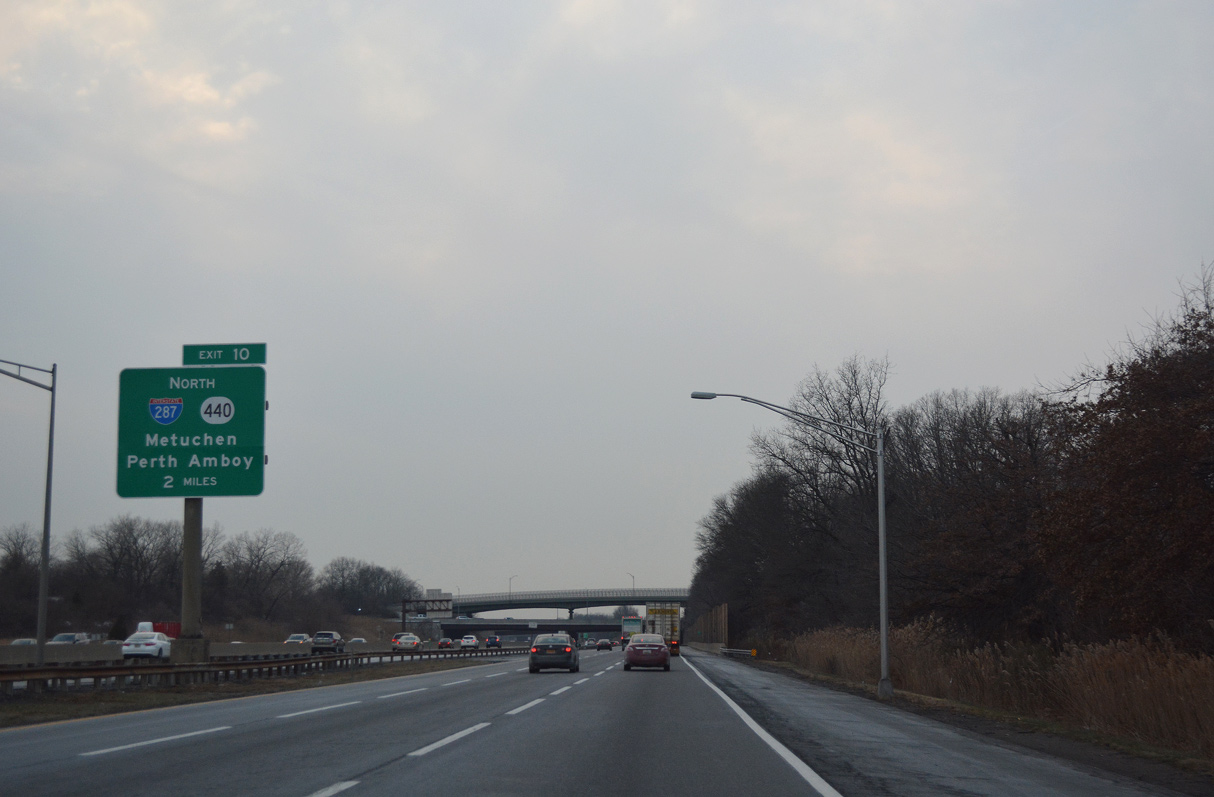 I-95/NJ Tpk south at I-287/Route 440 - Edison Twp