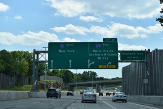 I-95 South at Interstate 287/Cross Westchester Expressway in Rye, New York