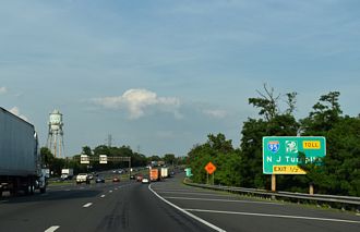 I-287 south at I-95/NJ Tpk/Route 440 - Edison, Twp