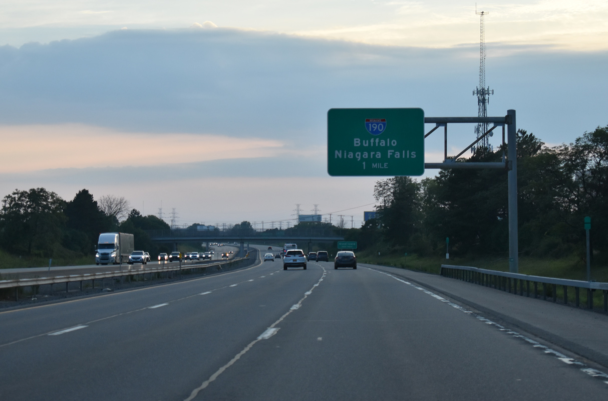 I-290 west at I-190 - Tonawanda, NY