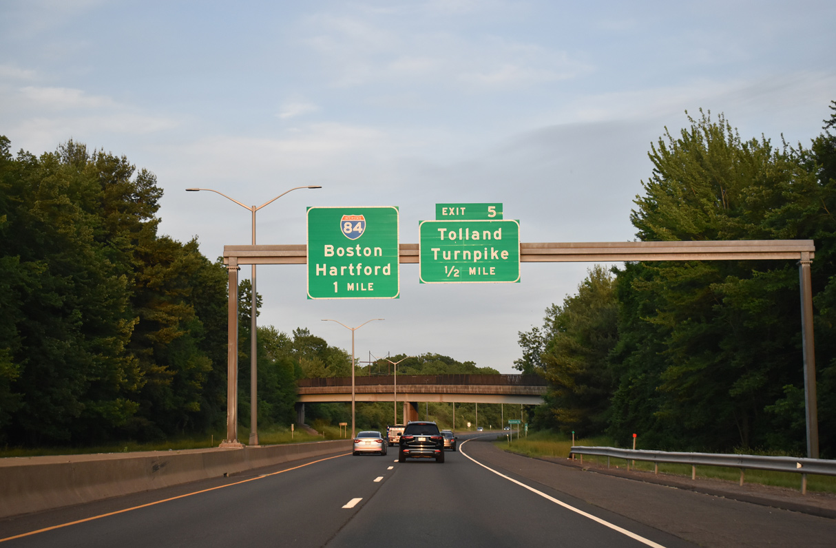 I-291 east at I-84 - Manchester, CT