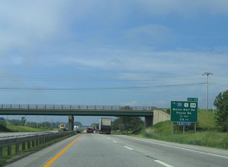 I-95/Maine Tpk south at Route 703 - South Portland