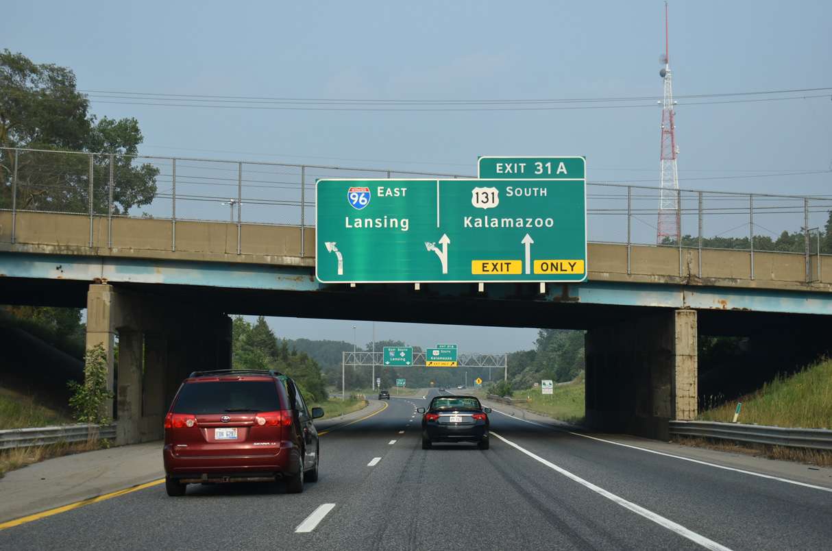 I-96 east at I-296 - Walker, MI