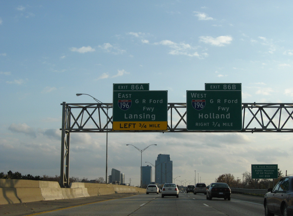I-296/US 131 south at I-196 - Grand Rapids, MI