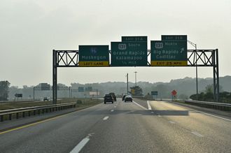 I-96 west at US 131 - Walker, MI