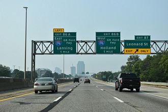 I-296/US 131 South one mile from I-196 in Grand Rapids, MI