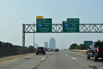 I-296/US 131 South 0.75 miles from I-196 in Grand Rapids, MI