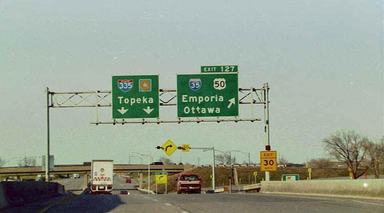 I-35/Kansas Tpk north at I-335/US 50 - 2001