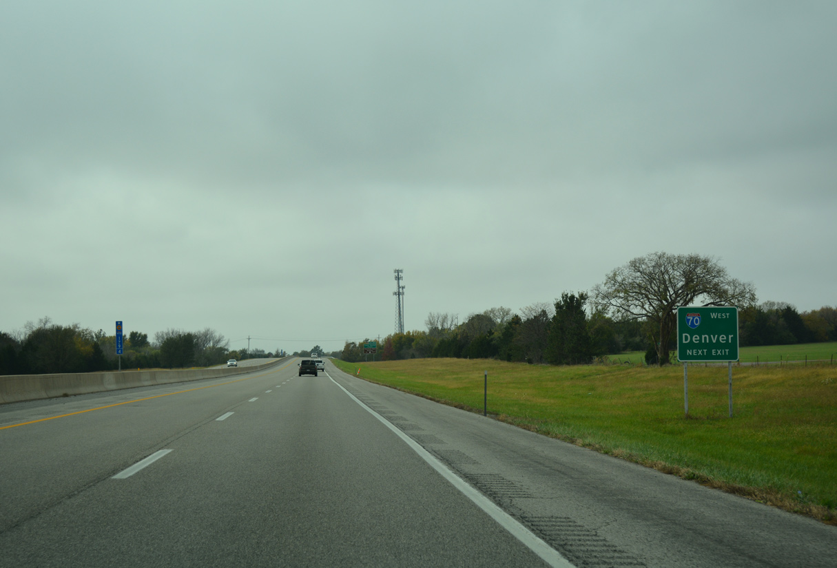 I-470/Kansas Tpk west at I-335 - Topeka