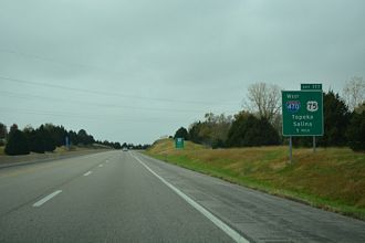 I-470/Kansas Tpk west at I-335 - Topeka