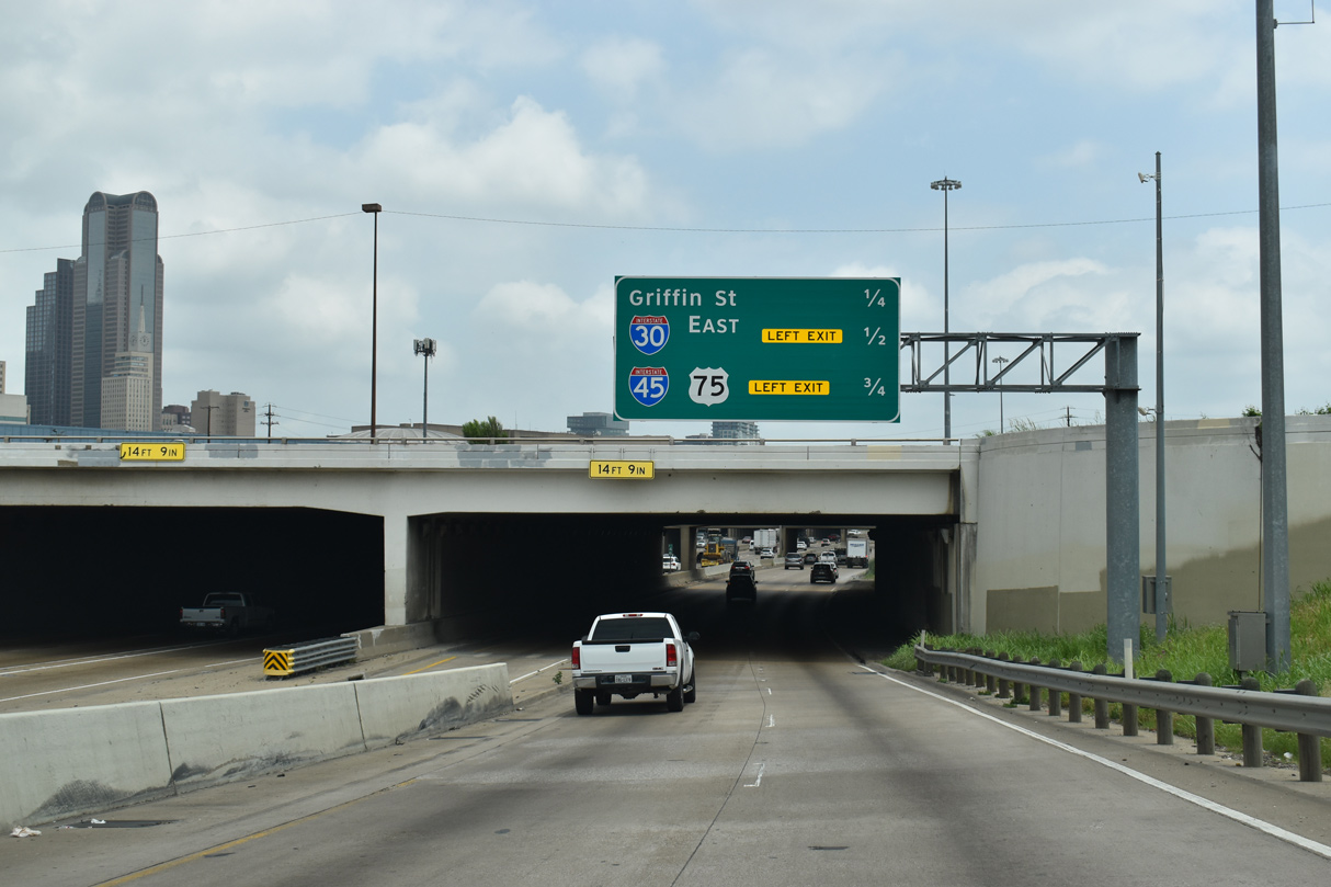 IH 30 east at IH 45/IH 345/US 75 - Dallas, TX