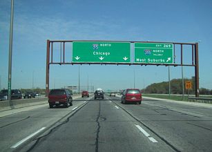 I-55 north at I-355 - Bolingbrook, IL