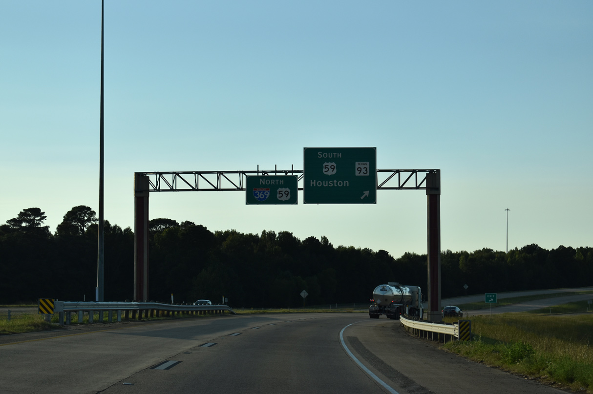 SL 151 west at IH 369-US 59/SH 93 - Texarkana, TX