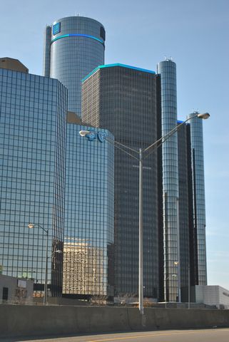 I-375 at Renaissance Center (RenCen) - Detroit, MI
