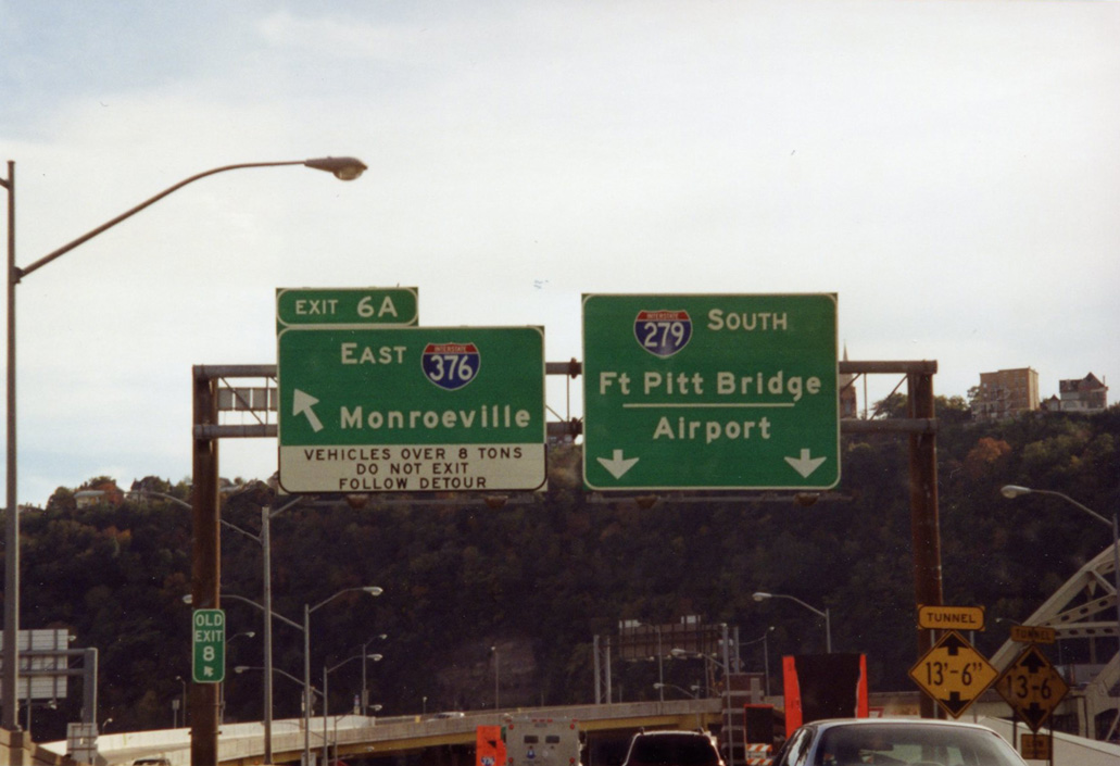 I-279 south at I-376/Ft Pitt Bridge - 2001