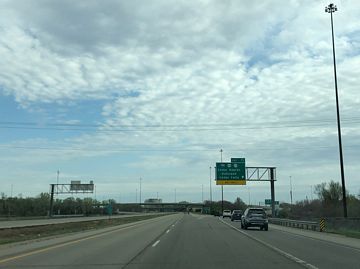 I-380/US 218 south at US 20/Iowa 27 - Waterloo