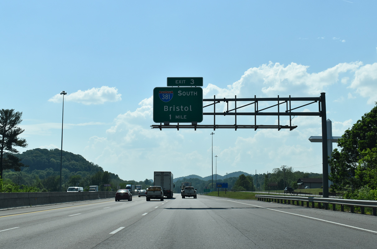 I-81/US 58 south at I-381 - Bristol, VA