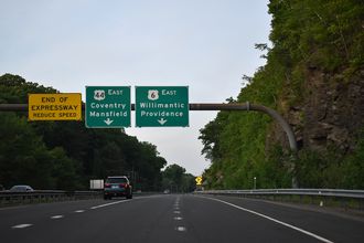 I-384 east at US 6/44 - Bolton, CT