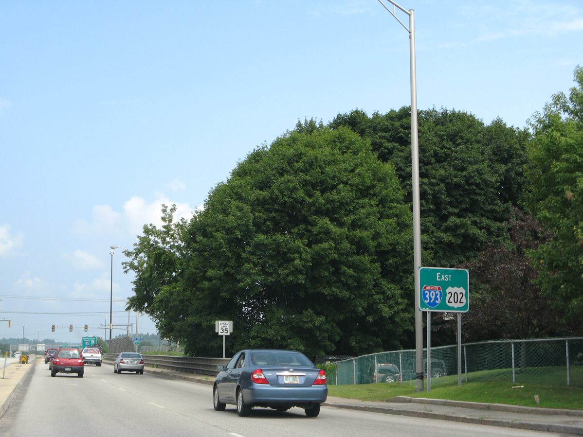 I-393/US 202 east at I-93/US 4 - Concord, NH