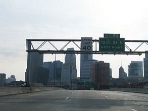 I-394 east at 12th St N - 2007