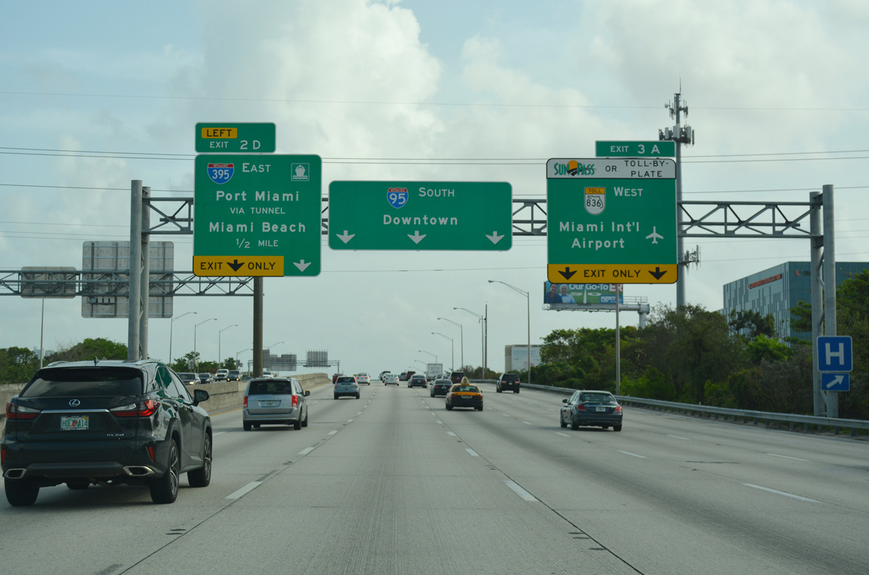 I-95 south at I-395/SR 836 - Miami, FL