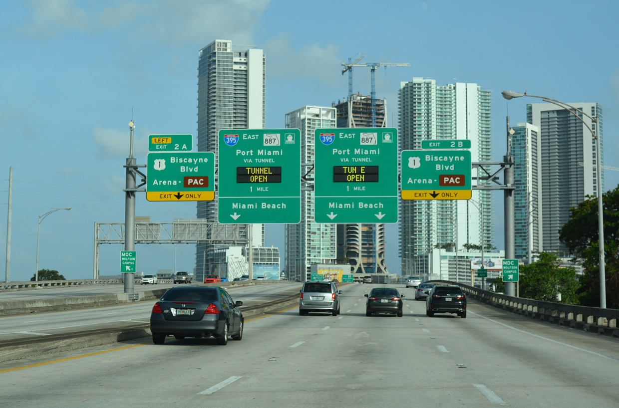 I-395 east at US 1/SR A1A - Miami, FL