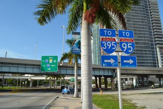 US 1/Biscayne Blvd south at I-395/SR A1A - Miami, FL