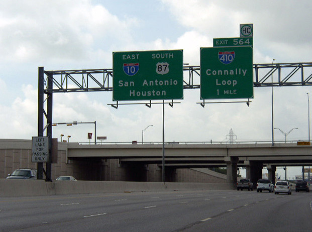 IH 10/US 87 east at IH 410 - San Antonio, TX