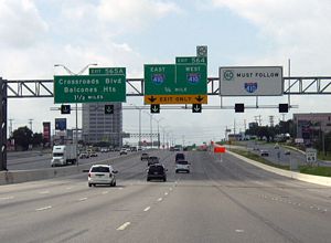 IH 10/US 87 east at IH 410 - San Antonio, TX