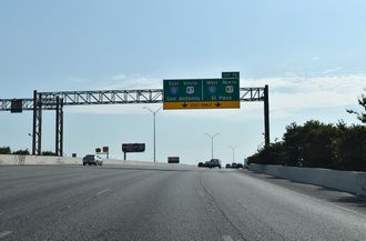 IH 410 west at IH 10/US 87 - San Antonio, TX